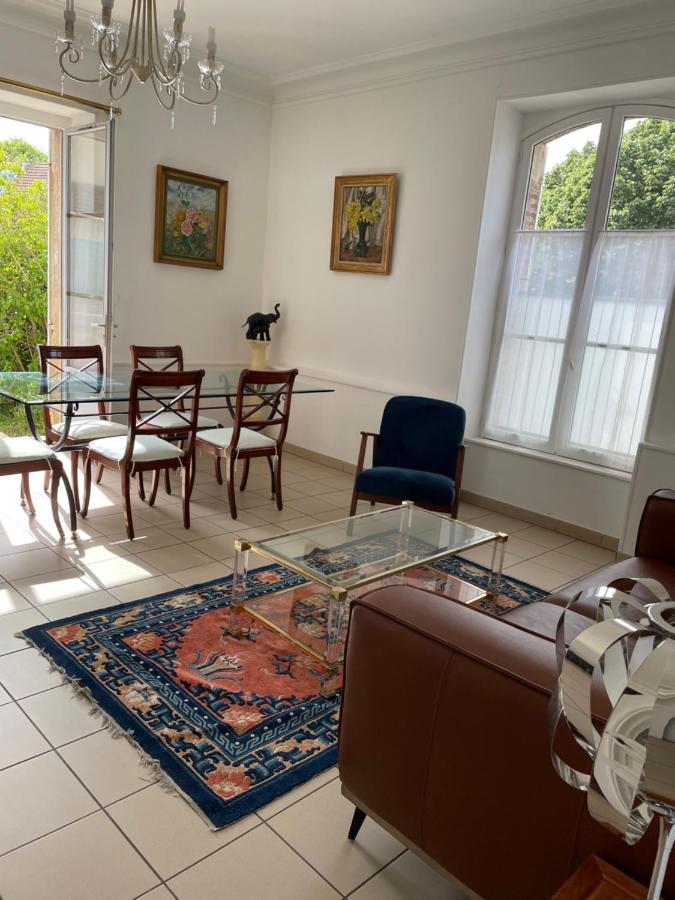 Gite Les Minimes Avallon Eksteriør bilde